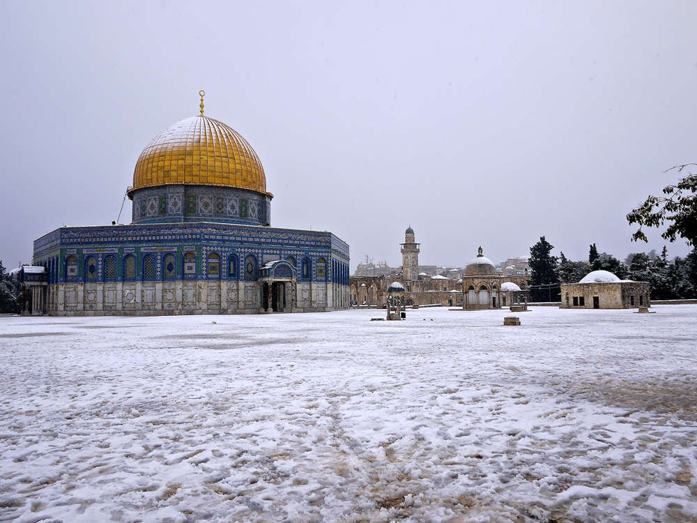 AppleMark snow in jerusalem